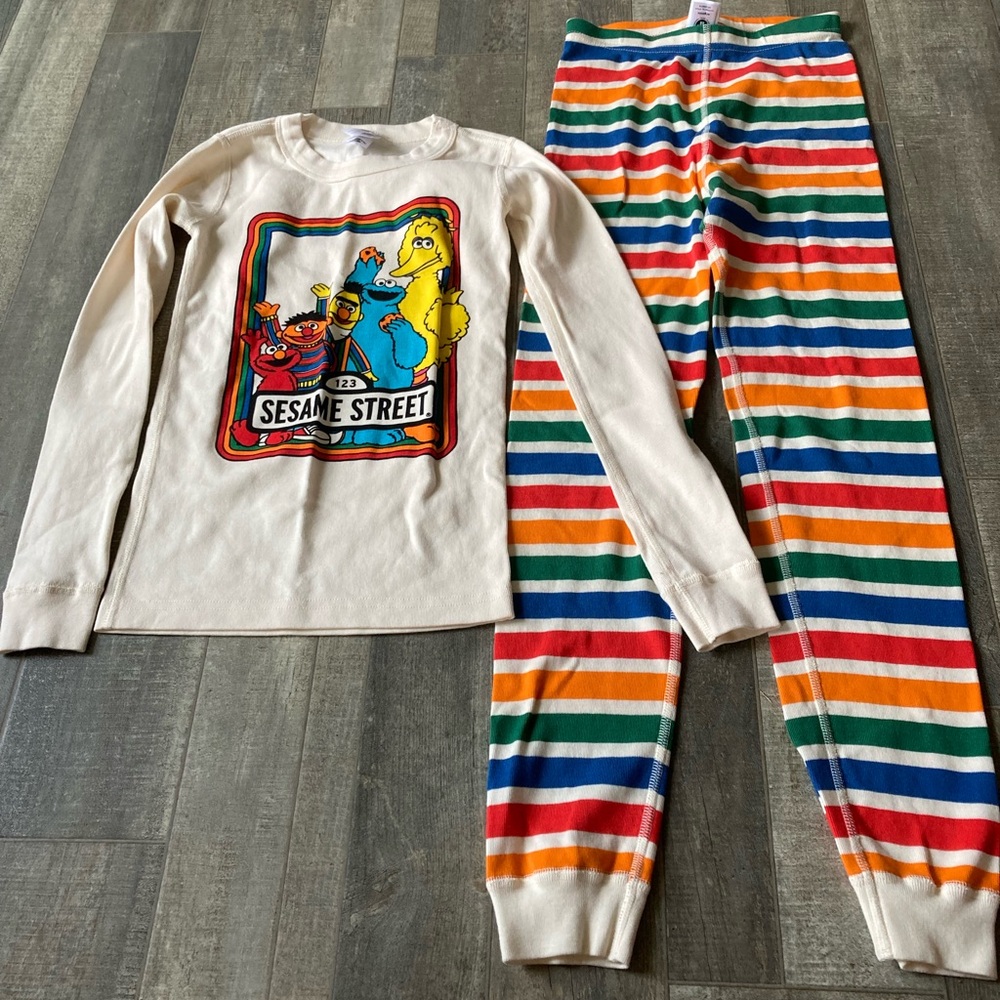 Hanna Andersson Sesame Street Long John PJs Pajamas Size 130 US 8